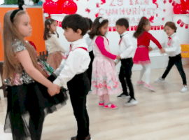 Modern Dance and Ballet Dance